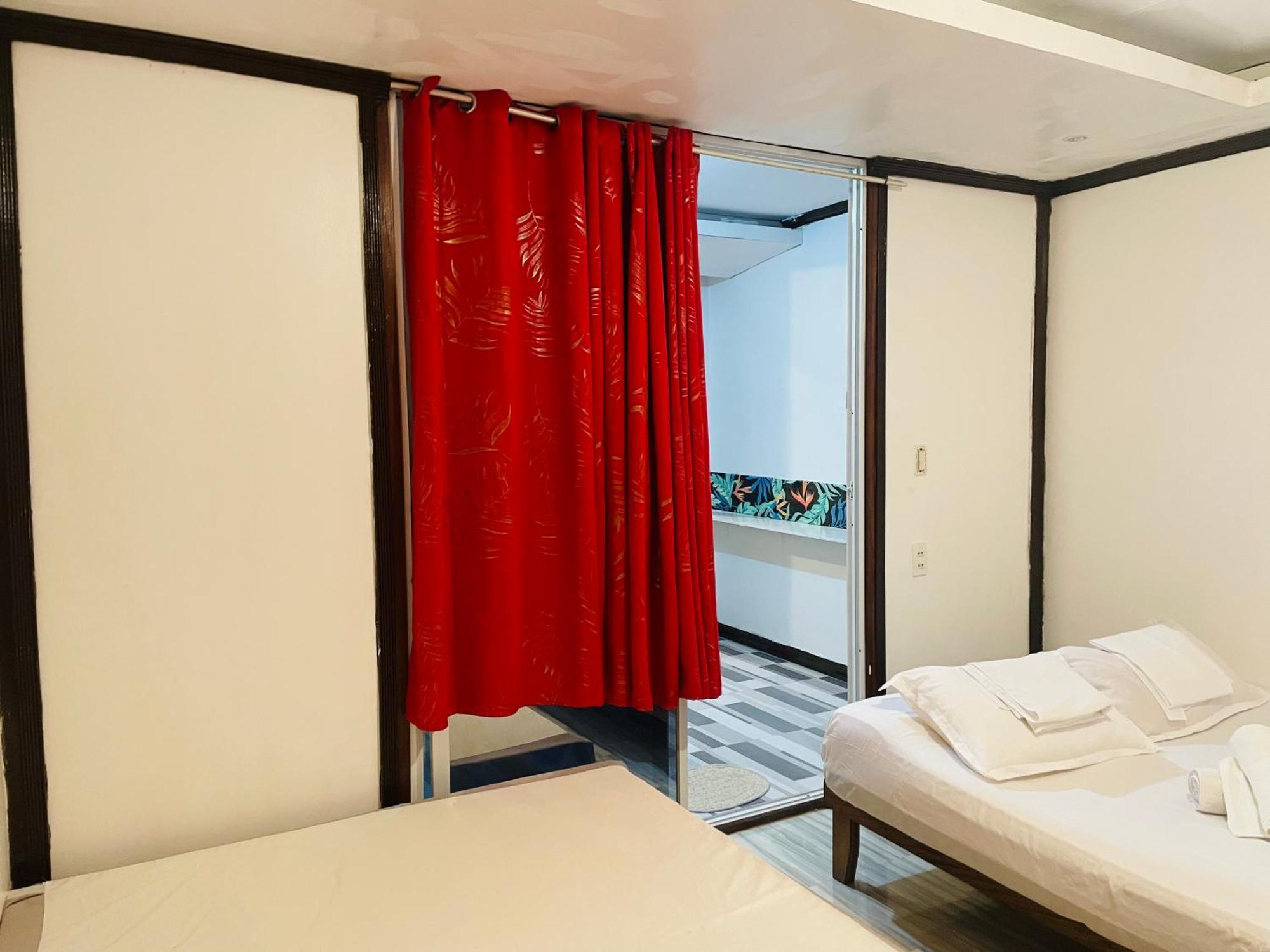 Precious Homestay -Suite Room Burgos  Екстериор снимка